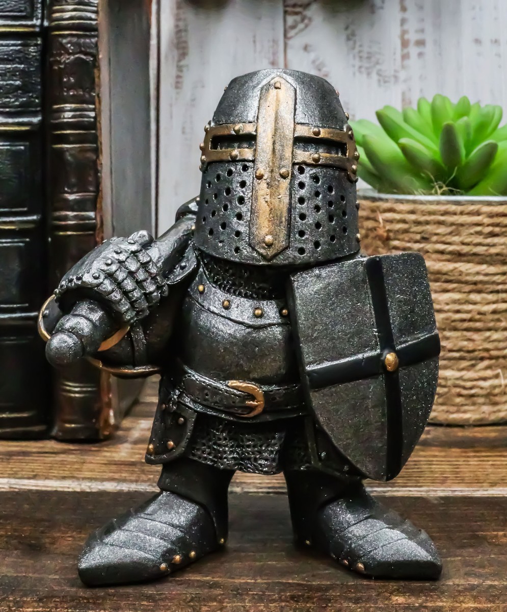 Chibi Medieval Knight Of The Cross Templar Crusader Armor Axeman
