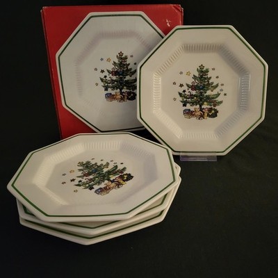 NIKKO 🎄Christmastime🎄Salad/Dessert Plate ~ with Box ~ Made in