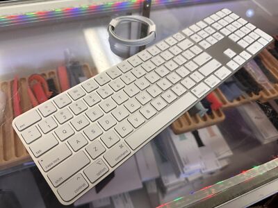 Apple Magic Keyboard with Touch ID and Numeric Keypad for Mac