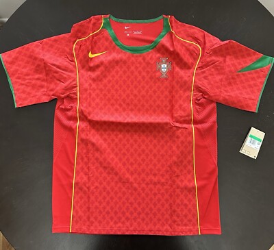 NEW Nike Portugal 2004 Reissue Men's Soccer Jersey HF6851-614 Size