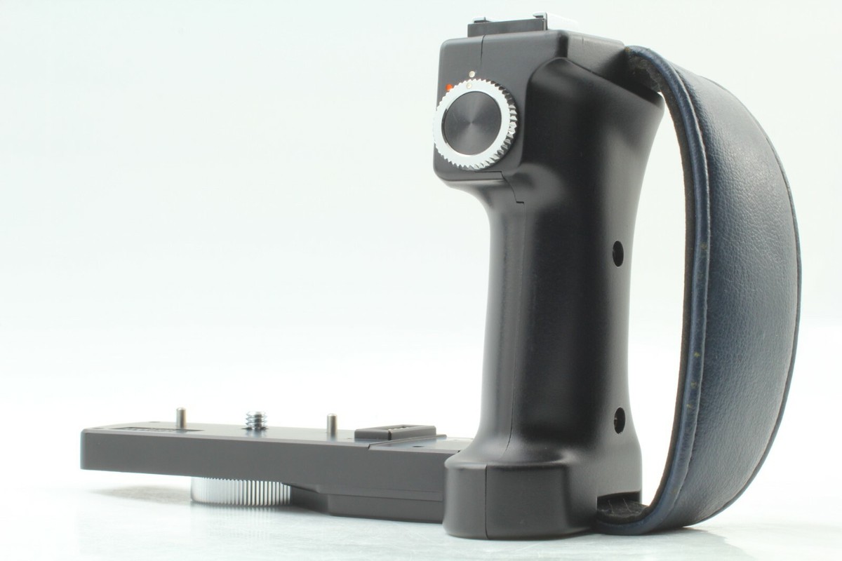 💥Mint] Mamiya GL401 Flash Left Hand Grip For 645 Super Pro From