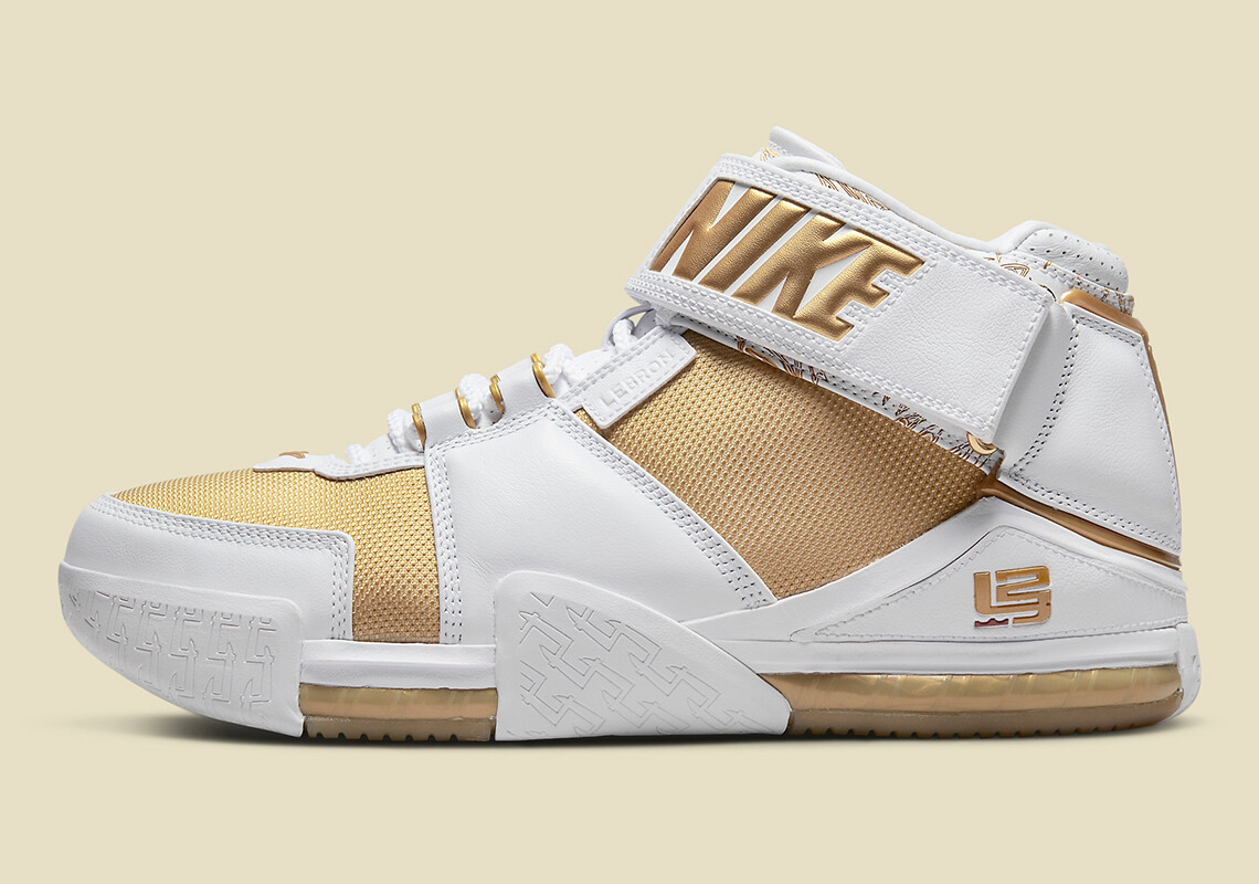 Nike Zoom LeBron James II 2 Maccabi White Metallic Gold DJ4892-100