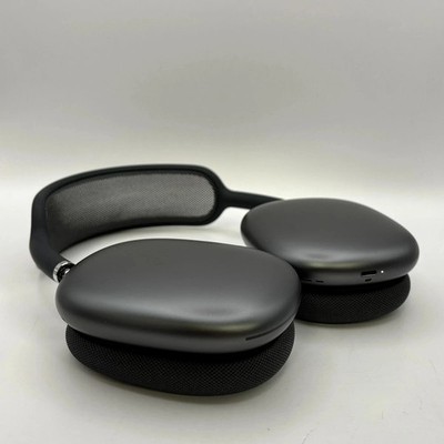 AirPods Max Lightning Black - Very Good Condition w/ Smart Case | eBay