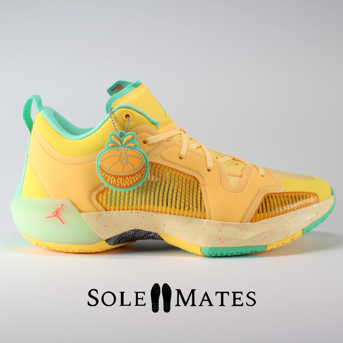 Nike Air Jordan XXXVII 37 Low 'EYBL' Yellow Green DX5568-800 Men's