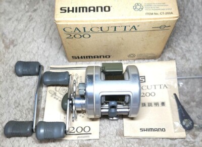 Shimano Calcutta 200 Right Handle old reel silver color reel body