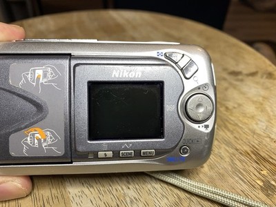 Rare Vintage Nikon CoolPix E3500 Digital Camera 3500 TESTED