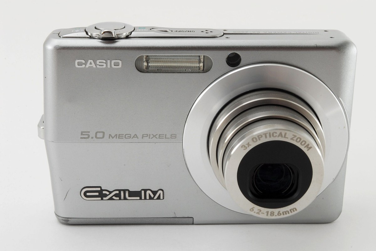 CASIO EXILIM EX-Z500 Silver 5.0MP Compact Digital Camera [Exc+++