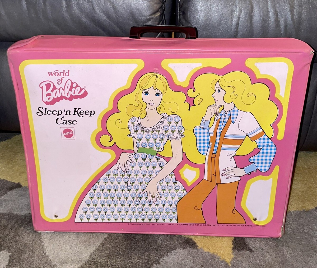 Vintage 1974 Mattel The World of Barbie Sleep 'n Keep Case Pink