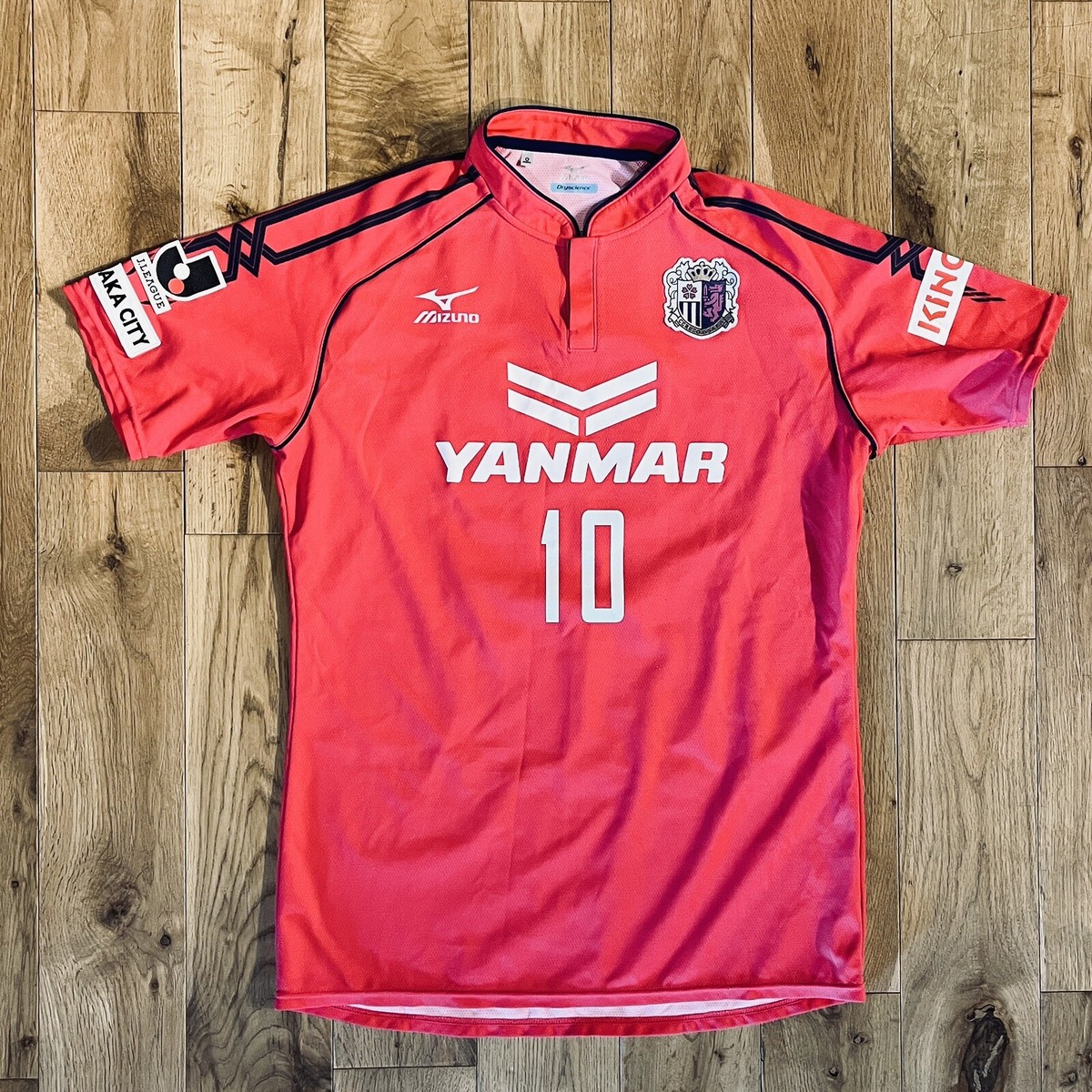 SIGNED]Authentic Diego Forlan Cerezo Osaka Jersey 2014- Rare US L
