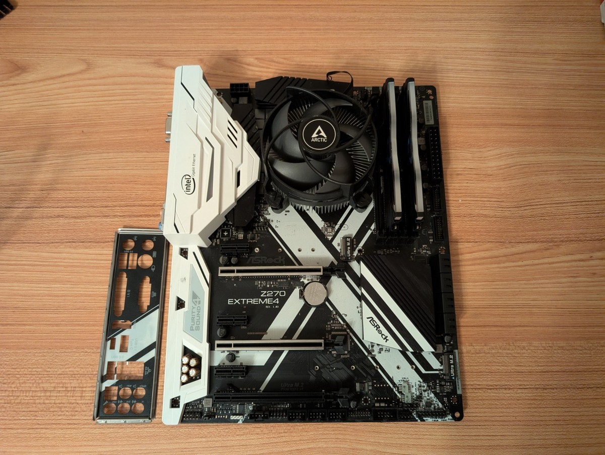 ASRock Z270 Extreme 4 Motherboard LGA 1151 W/ I5 7600k 16GB RGB