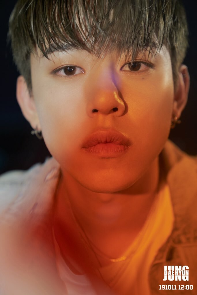 B.A.P JUNG DAEHYUN [AIGHT] 1st Single Album CD+Foto Buch+5p Karte