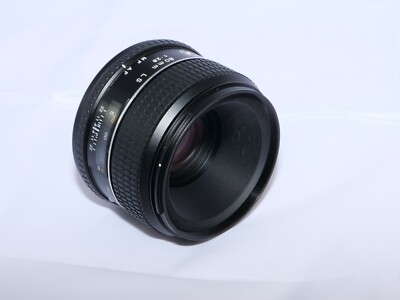 Phase One Schneider LS Mamiya Sekor D 645 AF 80mm f2.8 Lens. Hood