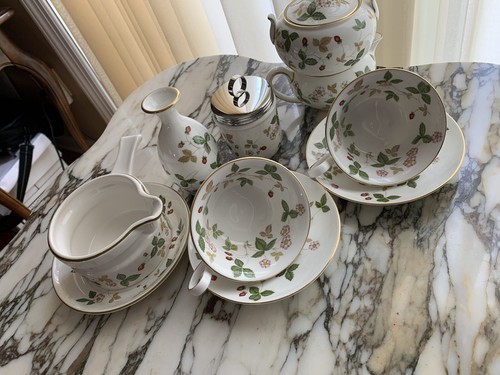wedgwood wild strawberry bone china | eBay