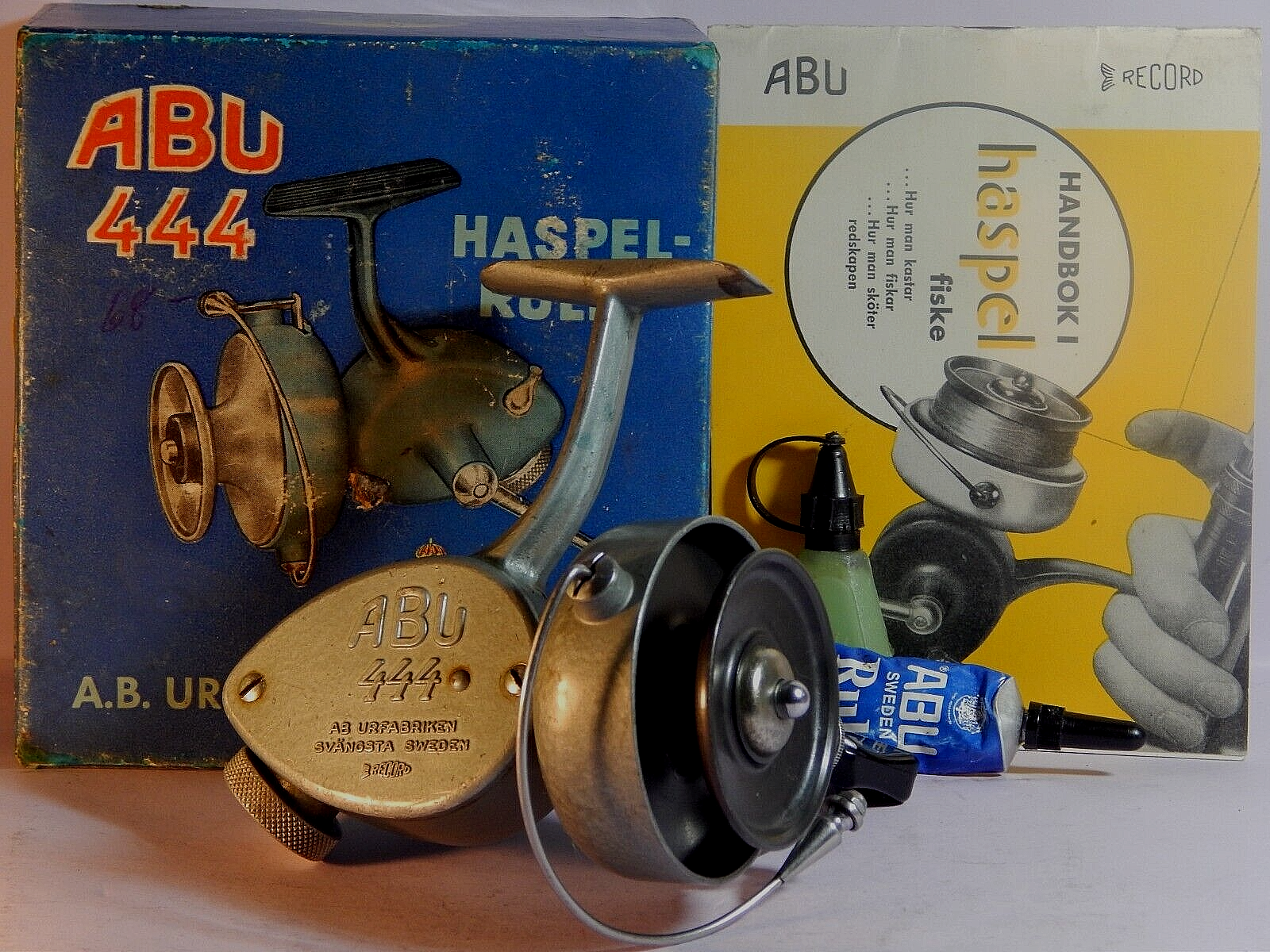 1957 vintage first version ABU 444 Record spinning reel-used