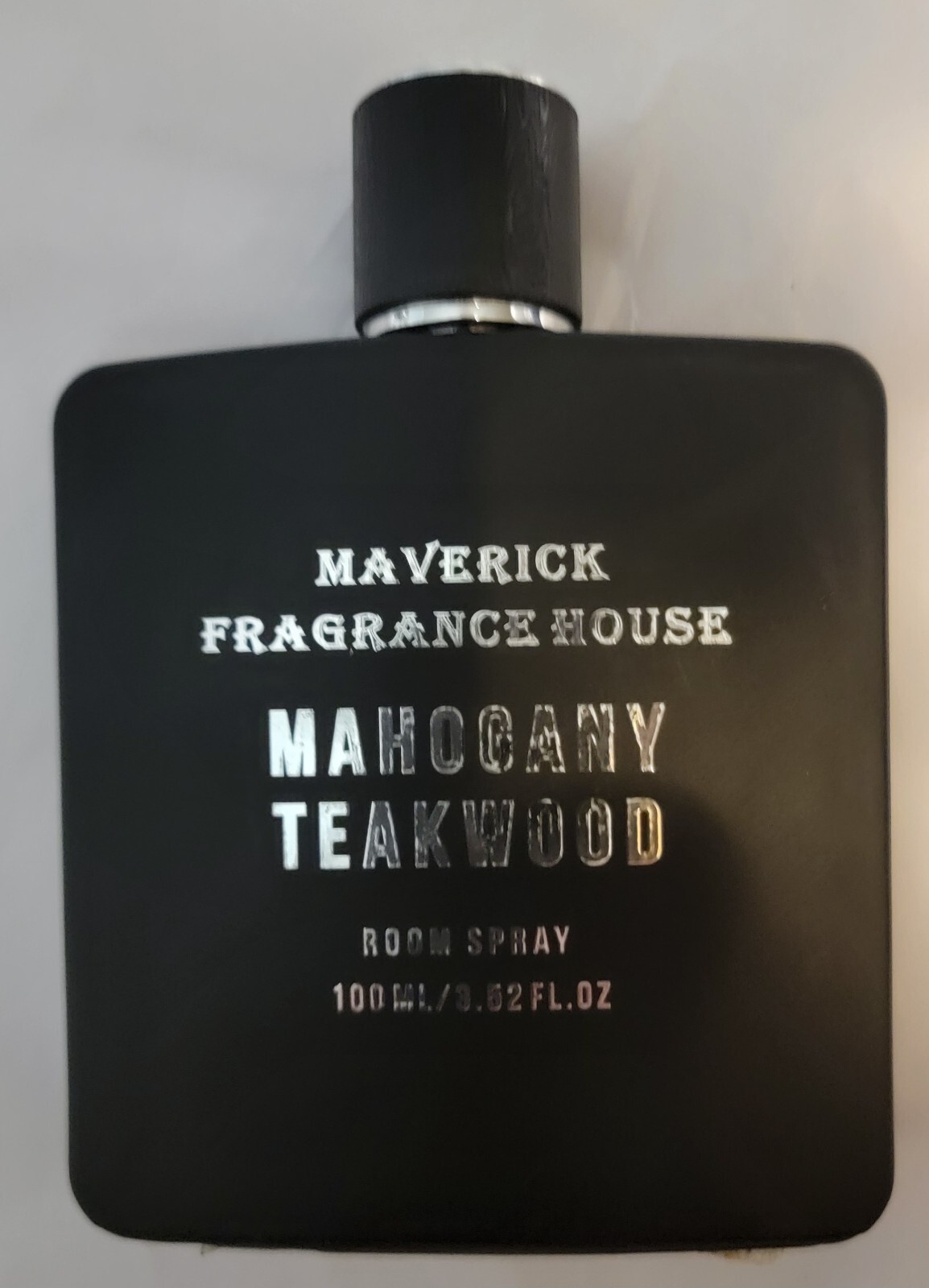 Maverick Fragrance House ~Mahogany Teakwood ~Room Spray 100ML/3.52