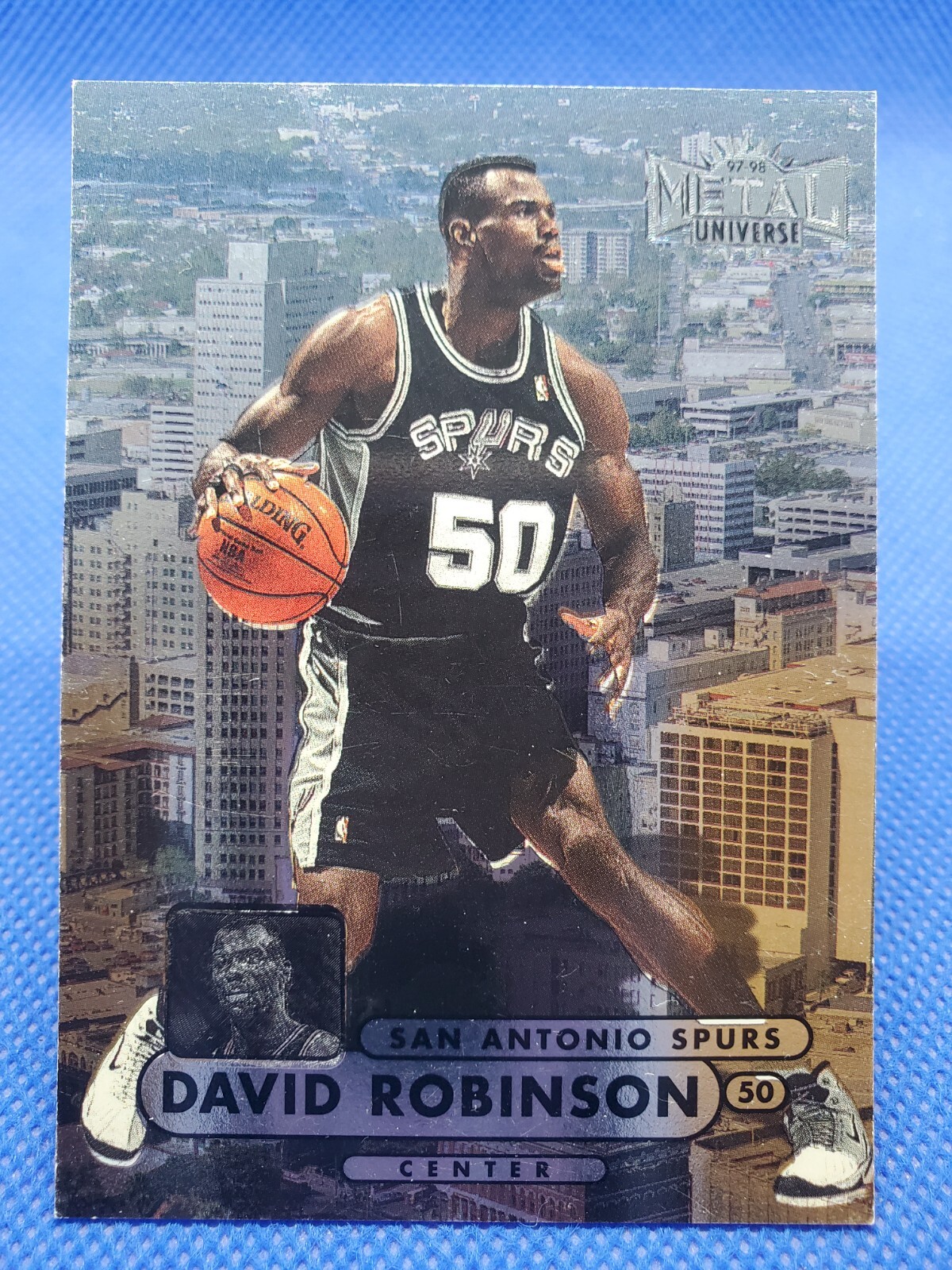 1998 Metal Universe DAVID ROBINSON Basketball card #84 SAN ANTONIO