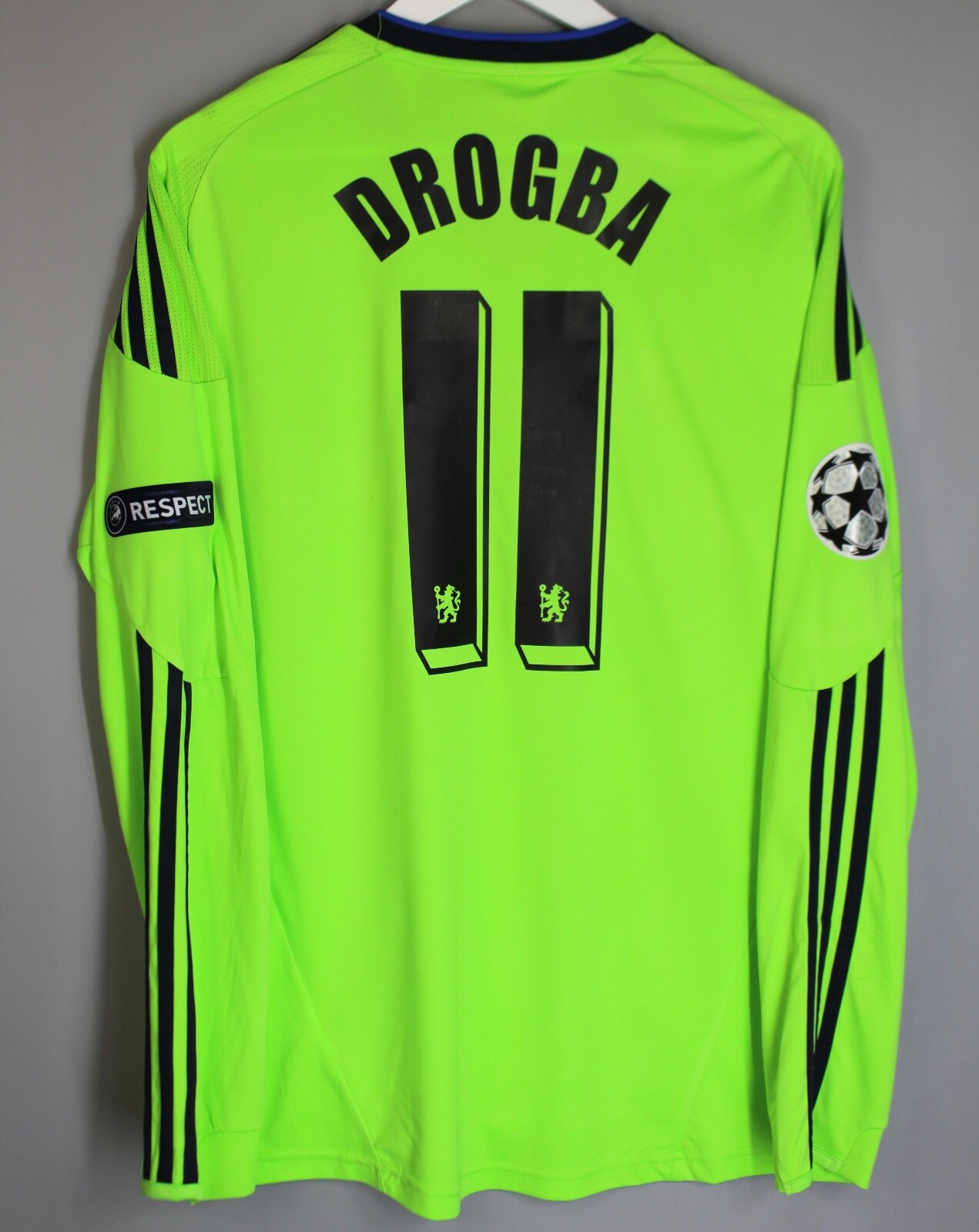 CHELSEA LODNON 2010 2011 THIRD FOOTBALL SHIRT LONG SLEEVE JERSEY