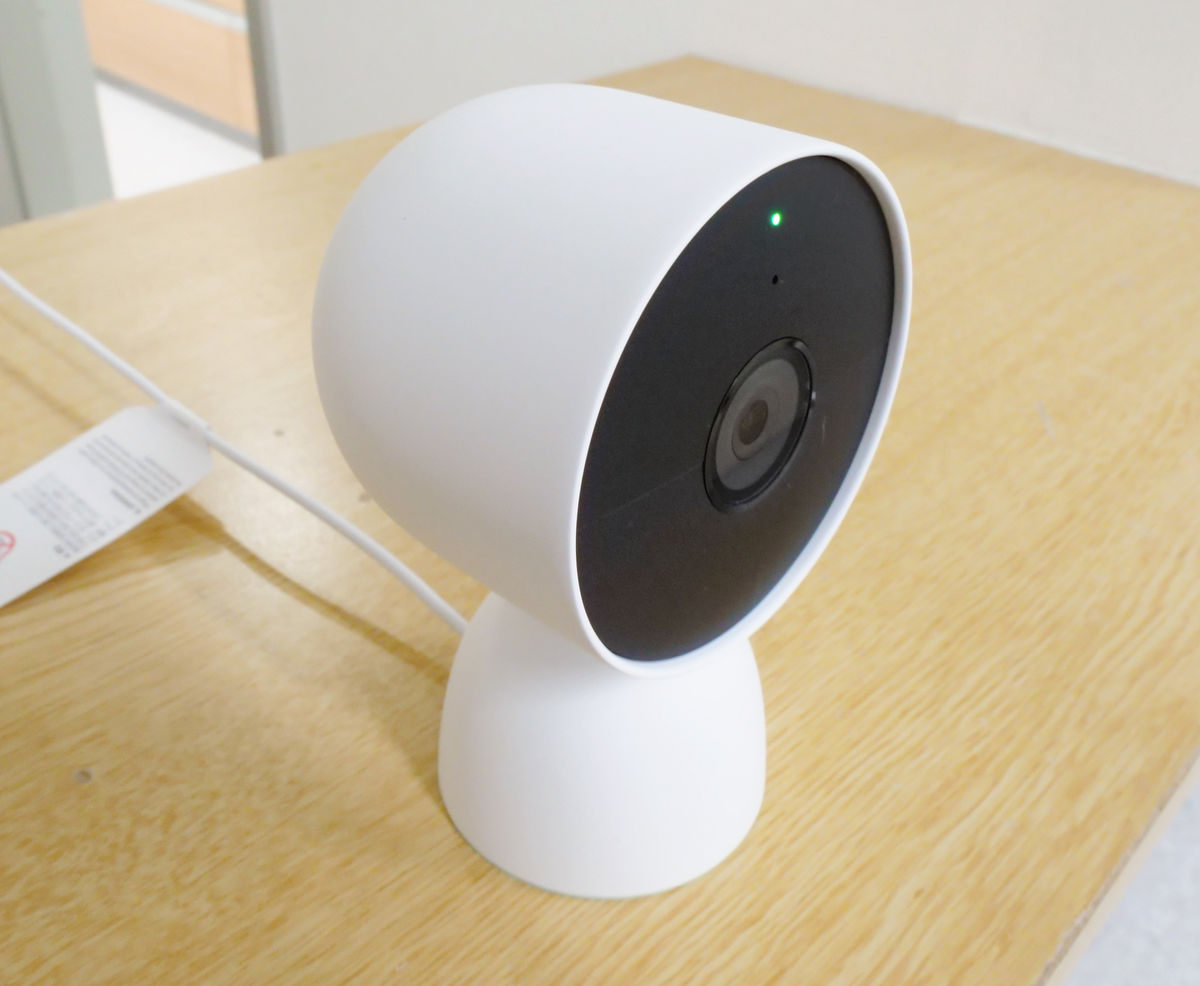 完全ワイヤレスなGoogleのスマートカメラ「Google Nest Cam」レビュー
