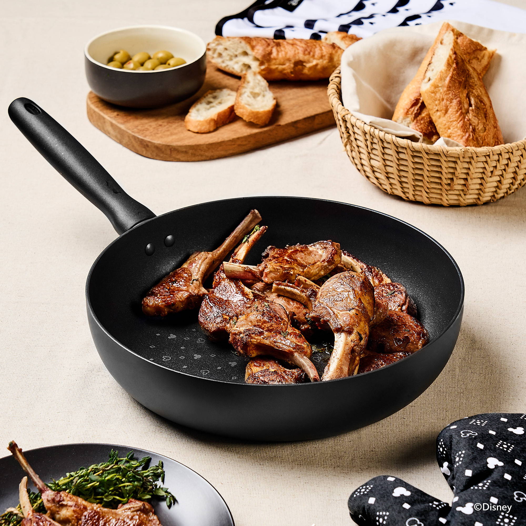 Disney × MEYER】Monochrome collection – MEYER | マイヤージャパン