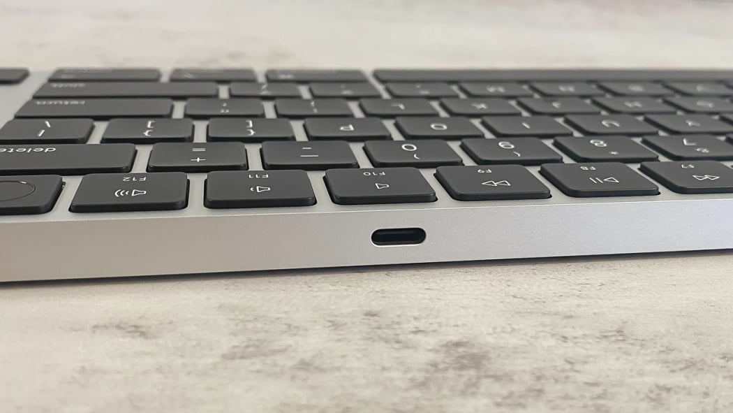 Apple Magic Keyboard With Touch ID and Numeric Keypad (USB-C