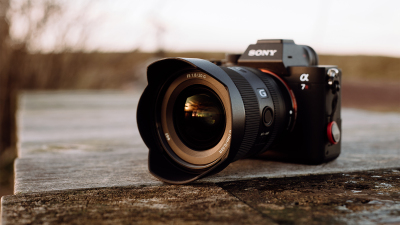 Sony FE 20mm F1.8 G Review | PCMag