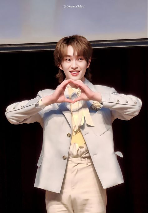 オニュ」のアイデア 100 件 | オニュ, shinee オニュ, シャイニー オニュ