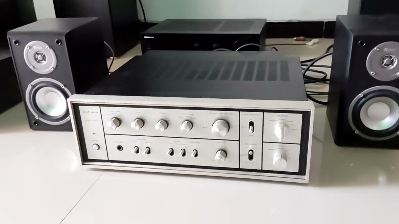 Technics SU-3602 amplifer rare Made in japan - YouTube