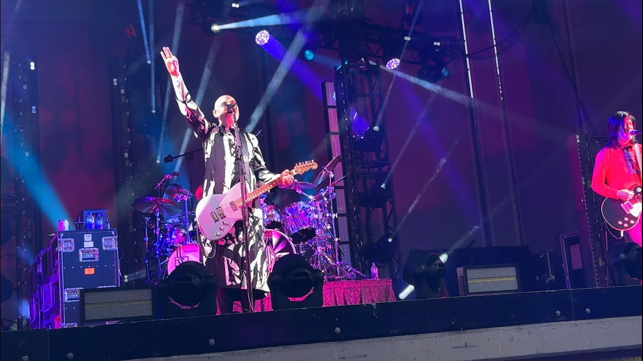 The Smashing Pumpkins - Cherub Rock + Zero - (Live Berlin 2024) 4K