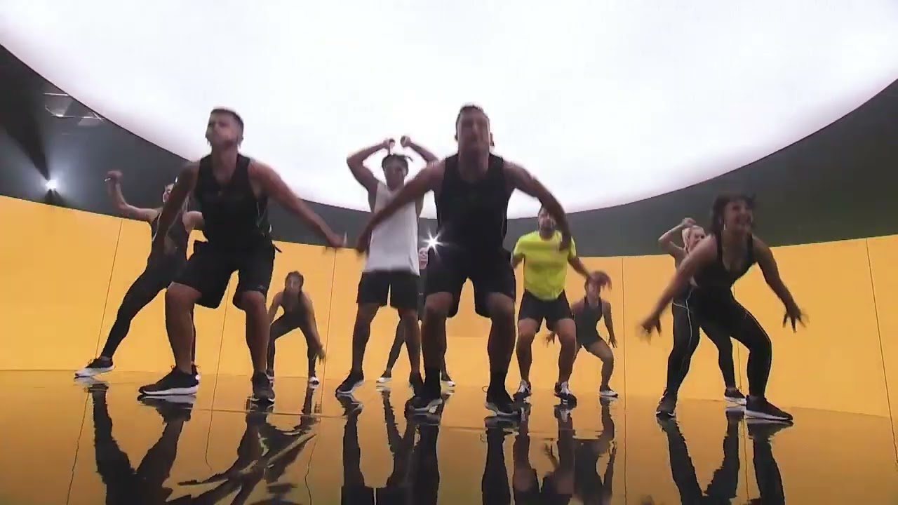 LesMills BODYATTACK - YouTube
