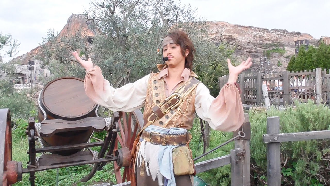 もっときつく縛っていいぞ」海賊トリックのマジックショー【海賊