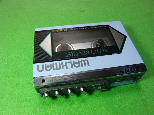SONY 1985年ビンテージウォークマン WM-55（紹介&内部解説） - YouTube