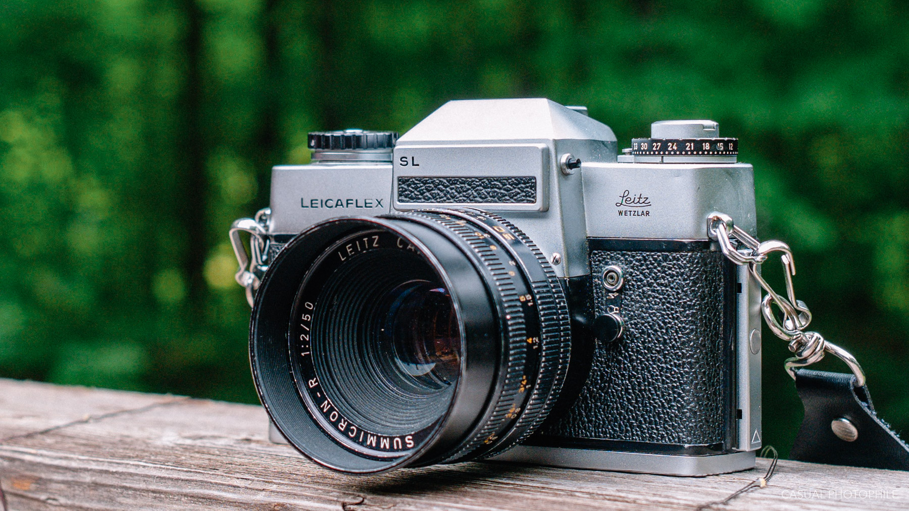 Leicaflex SL Review - Leitz' Second Attempt at the SLR