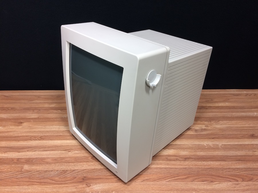 Macintosh Portrait Display – Apple Rescue of Denver