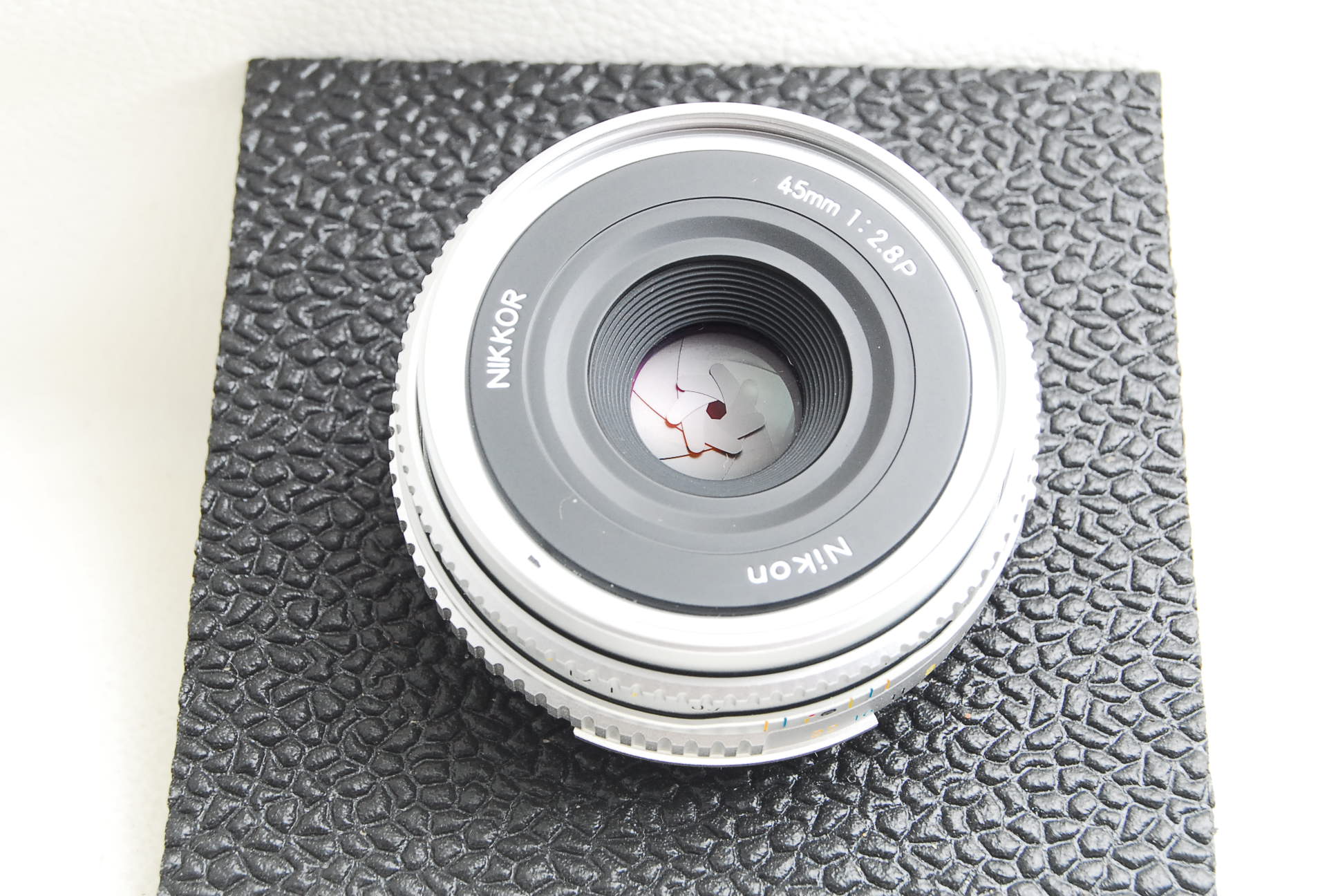 Nikon Nikkor 45mm F2.8 P 修理報告 – レンズ修理なら日本レンズ協会