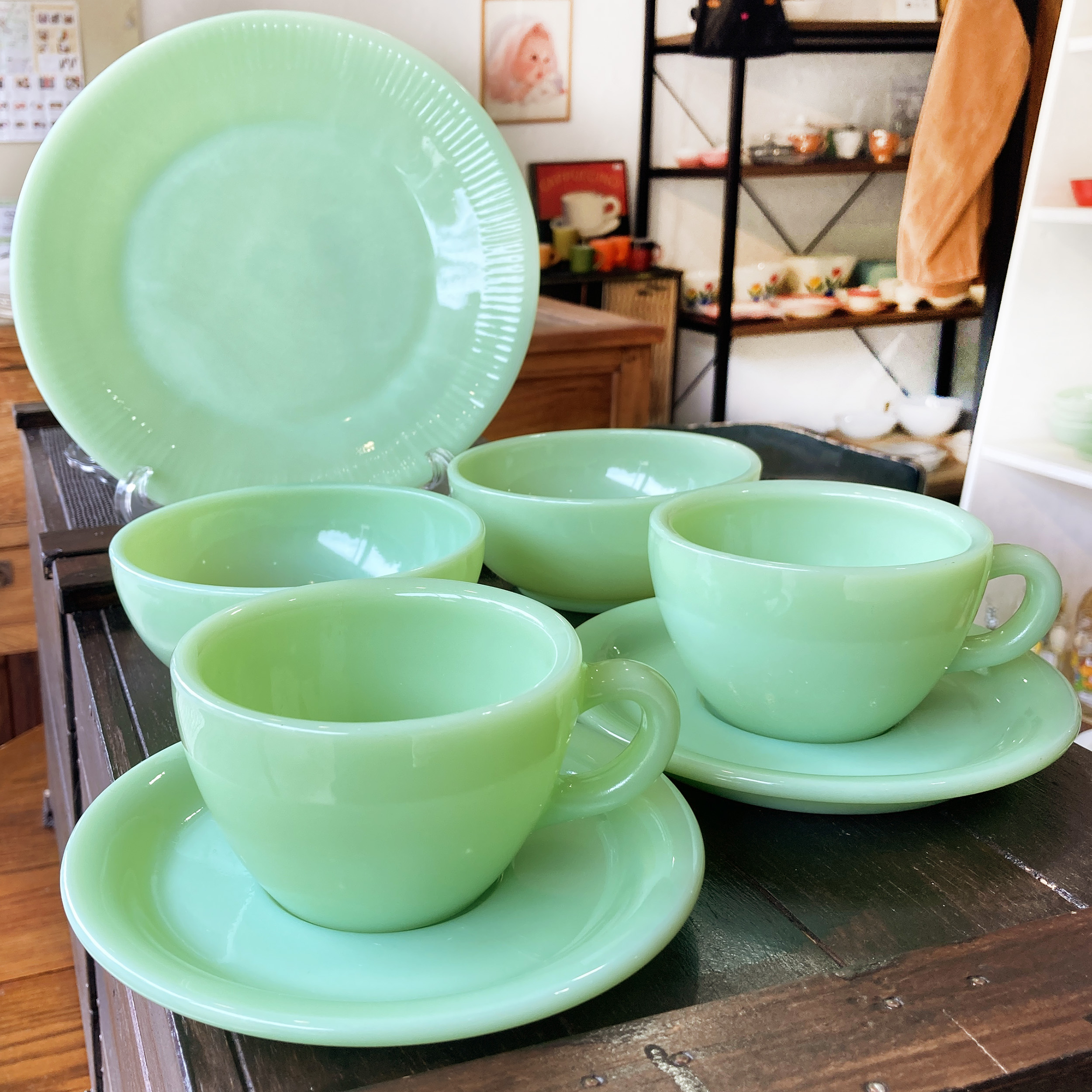 Fire-king 1940～1950年代のジェダイの食器が入荷 | マメチコ