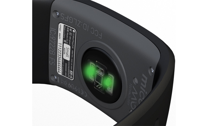 adidasから心拍トレーニングに特化したリストバンド型ハートレート