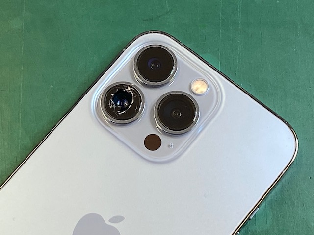 iPhone13Proのカメラレンズ割れでご来店いただきました！ | 岡崎市の