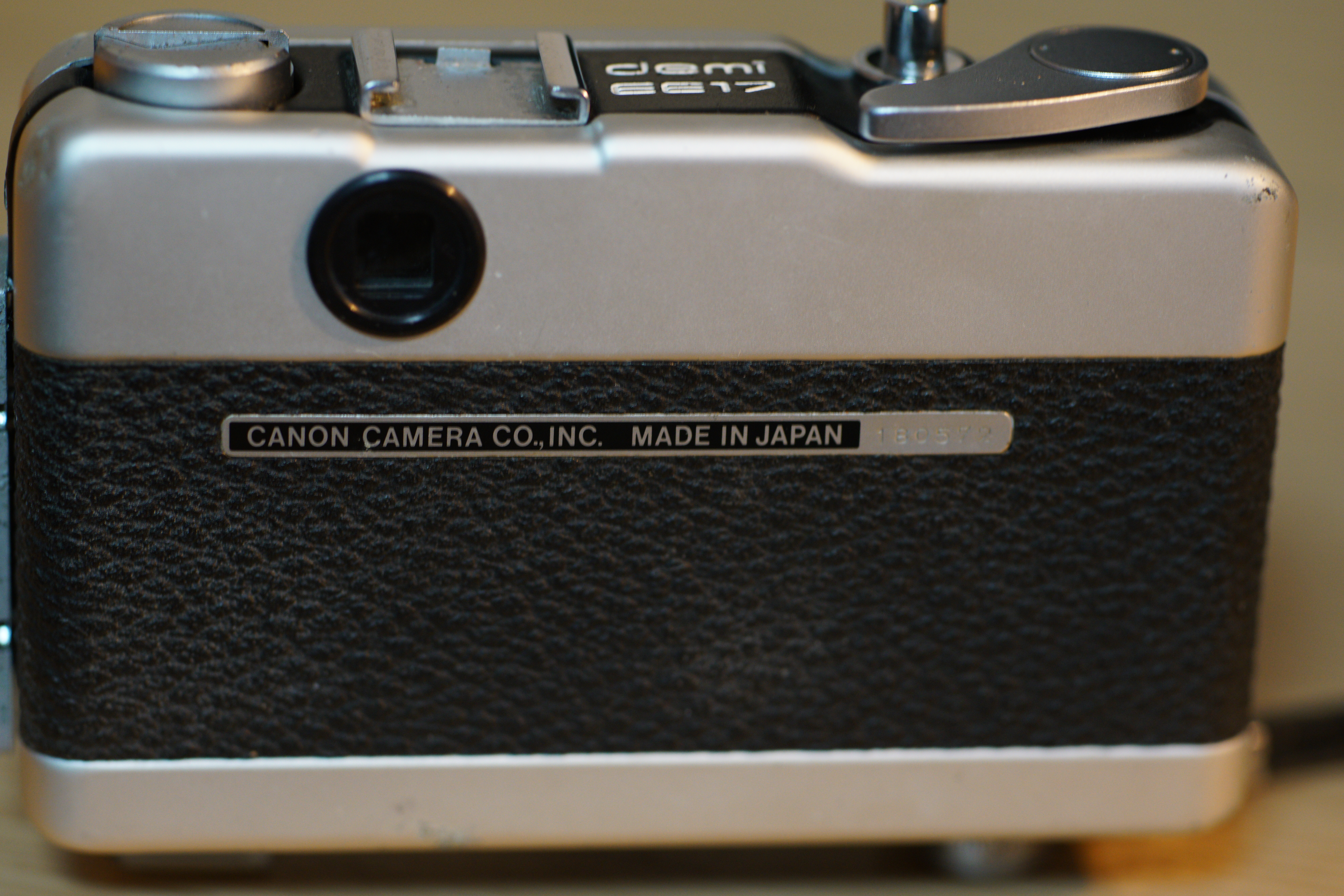 優秀なハーフカメラ Canon Demi EE17 | すぱ・ぼちぼち写真