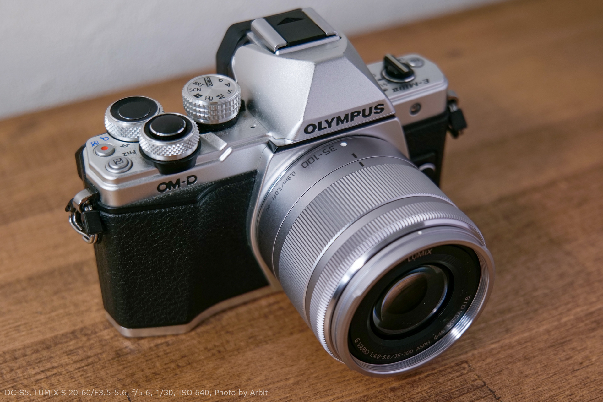 LUMIX G VARIO 35-100mm F4.0-5.6 で初日の出を撮る | あるびと'sログ