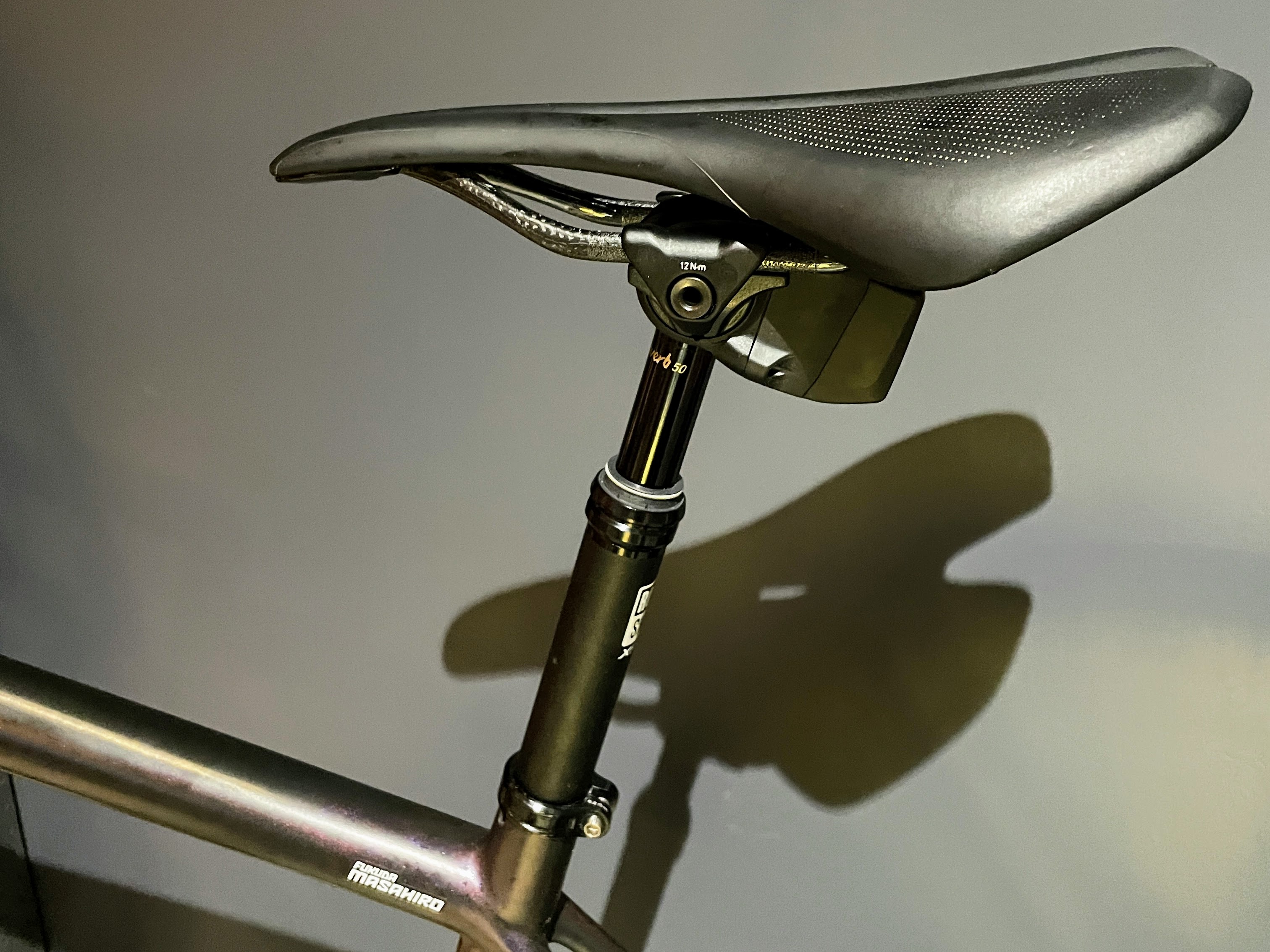 ドロッパーポスト装着バイク - RX Group