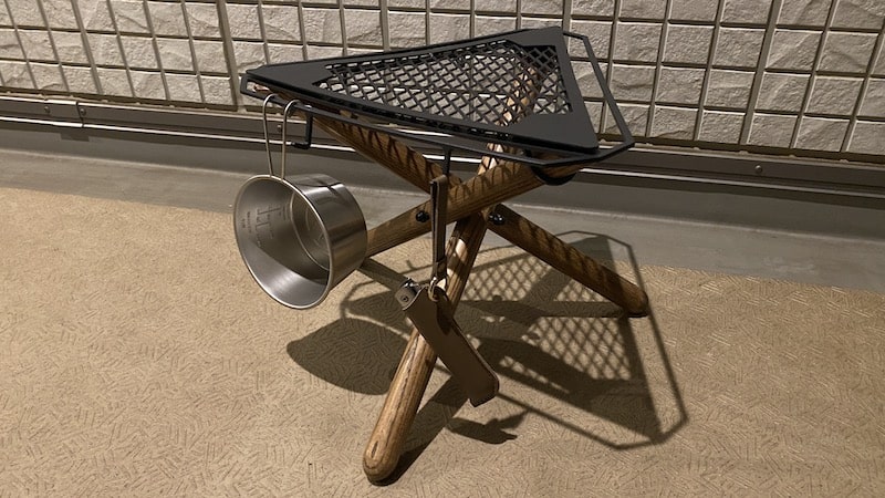 SomAbito（ソマビト）の焚き火side standが見た目・使い勝手が抜群！