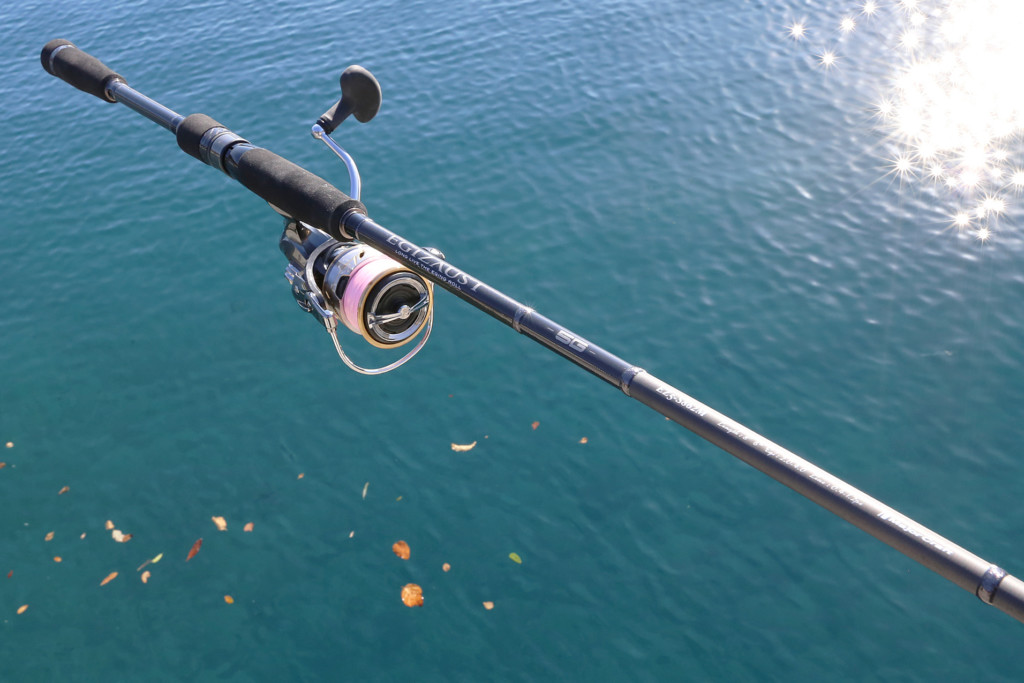 最新素材と最新製法の融合！デキるエギングロッド「エギゾースト5G