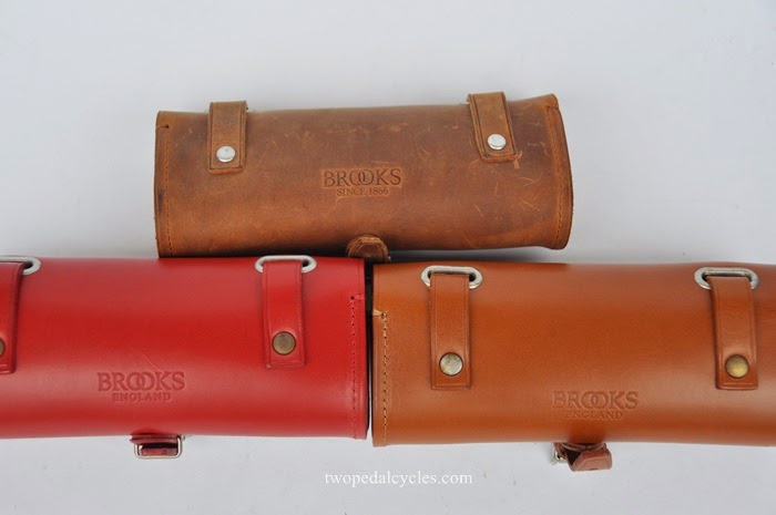 最高級の質感BROOKS(ブルックス）CHALLENGE TOOL BAG（チャレンジ