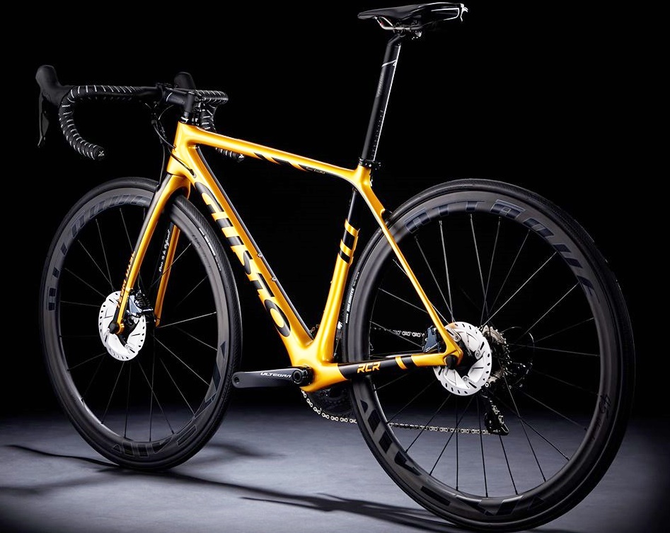 新たな虎の襲来！GUSTO(グスト)『RCR Team Limited DISC』2020年モデル