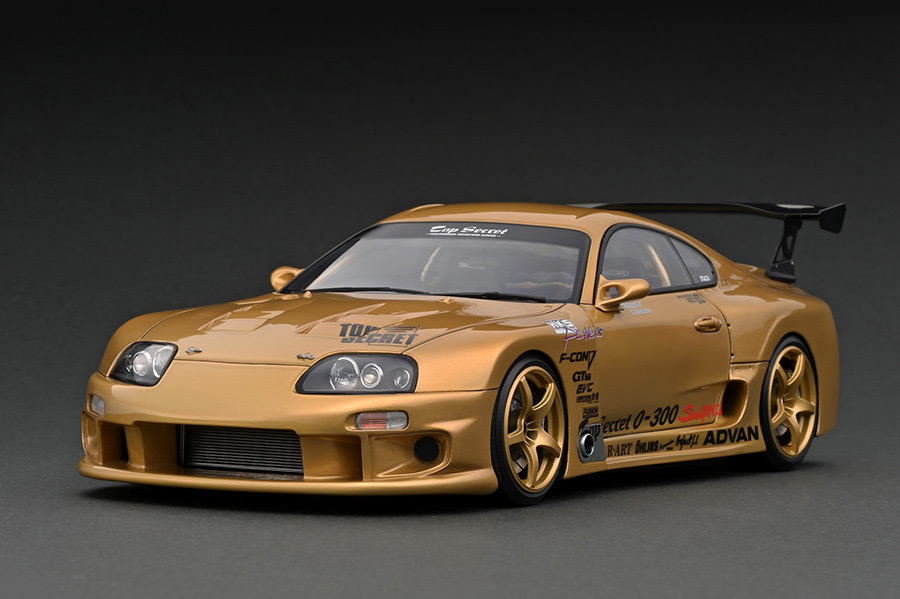 IG2484 1/18 TOP SECRET GT300 Supra (JZA80) Gold With Mr. Smokey
