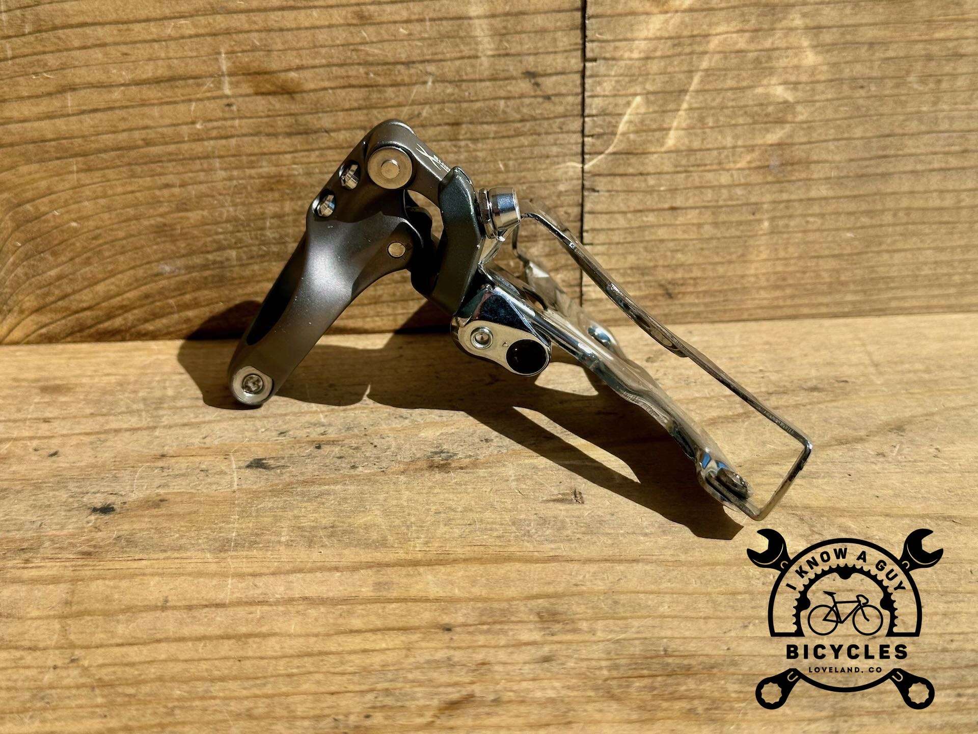 Shimano XTR FD-M953 Front Derailleur - I Know a Guy Bicycles