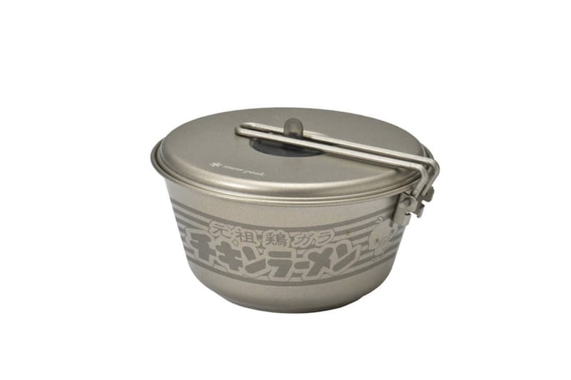 チタン製のカップラーメン&チキンラーメンクッカーがスノーピーク