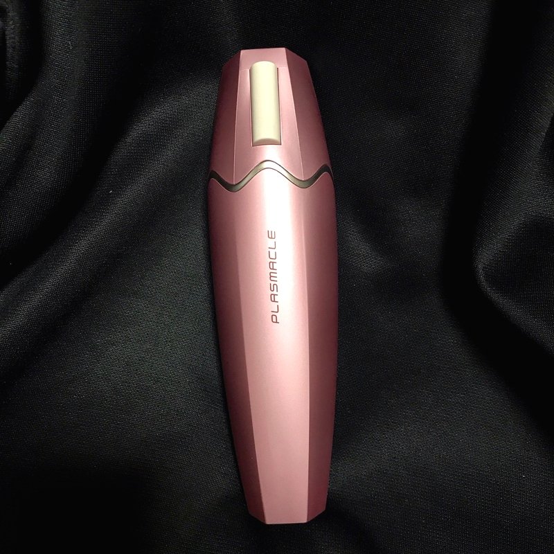 深層ケアできてダウンタイムなし！ まぶたにも使える美顔器、プラズマ