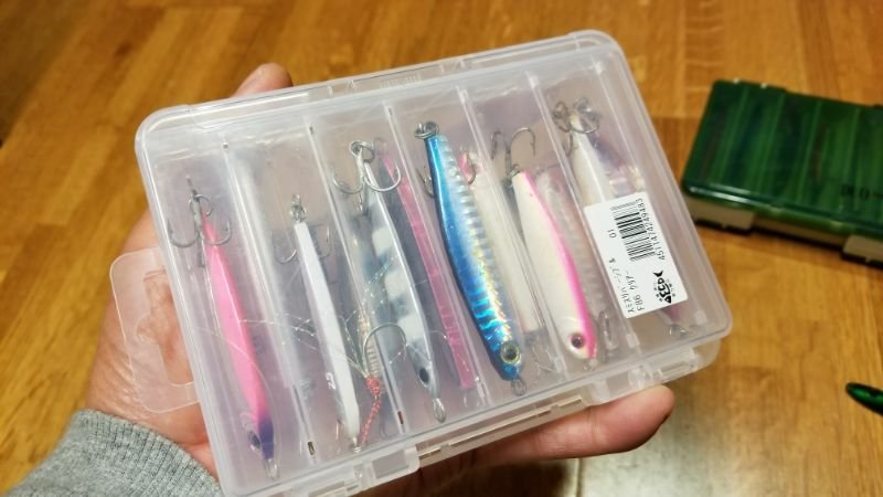 スーパーライトジギングのジグの収納に! 各社のリバーシブルケース「86