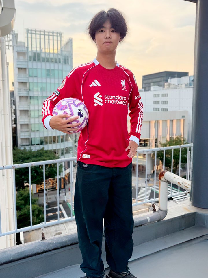 25-26 リヴァプール HOME オーセンティック長袖ユニフォーム／サッカー